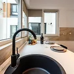 Address 811 B2 Апартаменти