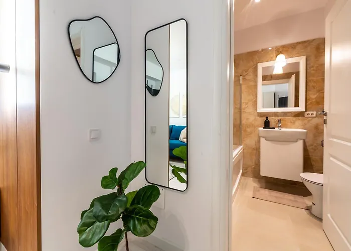 Apartman Address 811 B2 *